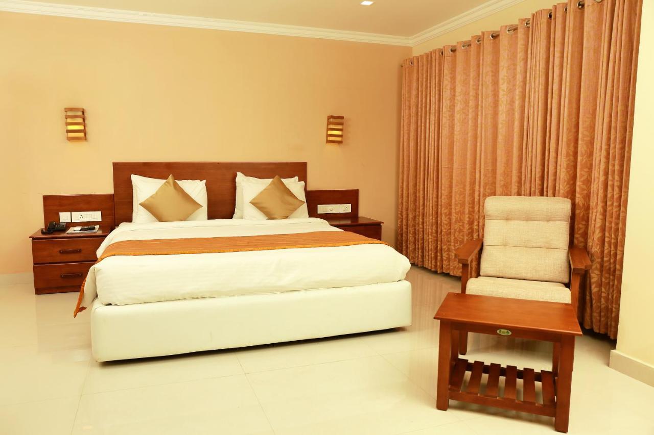 Ktdc Grand Chaithram Thiruvananthapuram Εξωτερικό φωτογραφία