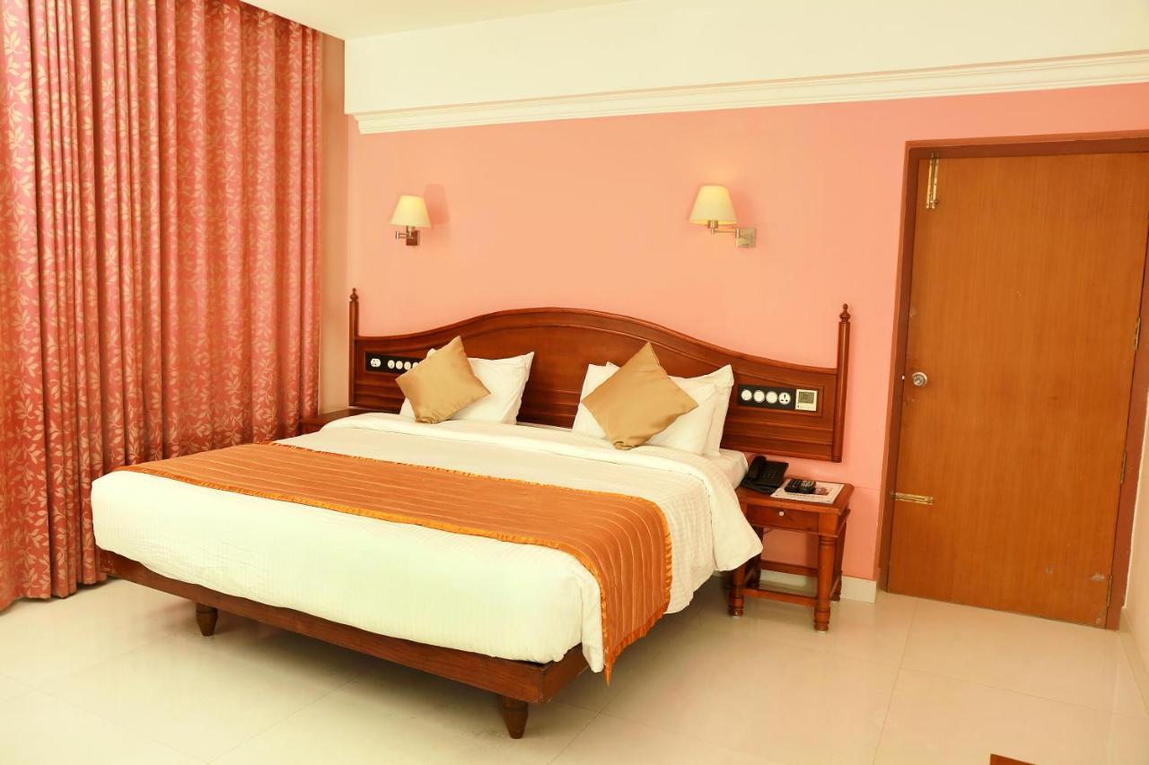 Ktdc Grand Chaithram Thiruvananthapuram Εξωτερικό φωτογραφία